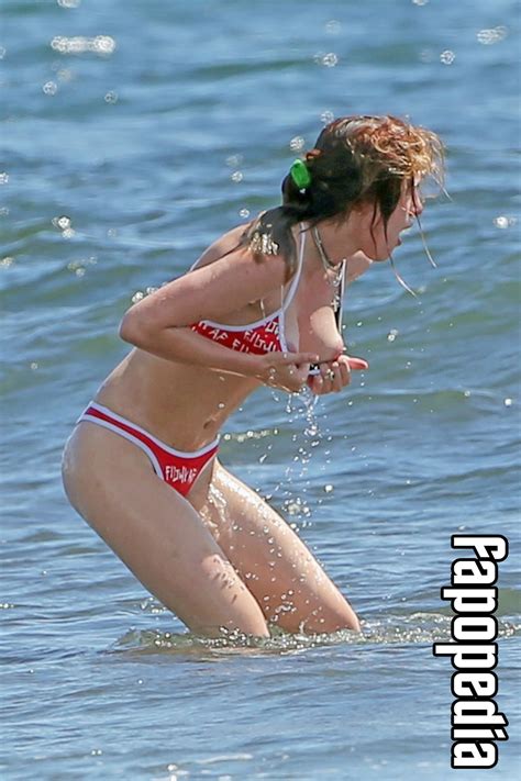 Bella Thorne Nude Leaks GirlX