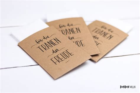 Kostenlose urkunde für eure braut jga urkunde für die braut. DIY: Taschentücher für die Freudentränen - Vorlage zum ...