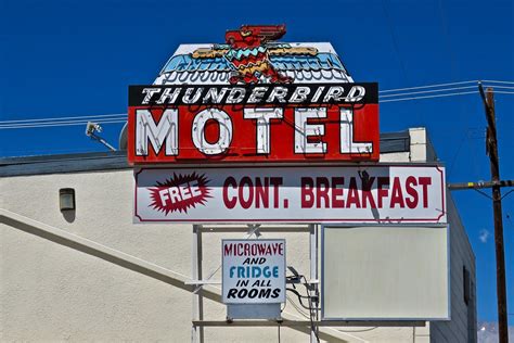 Thunderbird Motel Bishop Ca Thunderbird Motel 190 West Flickr
