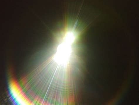 You can recreate a lens flare in photoshop by going to. lens_flare3.jpg (640×488) | Lens flare effect, Lense flare ...