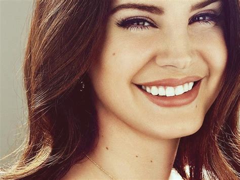 I found the whole chapter really beautiful. Lana Del Rey confirma que Radiohead la ha demandado por ...