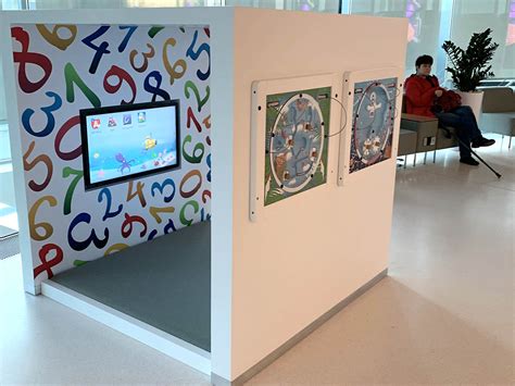 Zaloguj się i uzyskaj szybki dostęp do konta oraz swoich finansów bez wychodzenia z domu przez 24h na dobę. A modern style kids' corner at the PKO BP bank Rotunda in ...