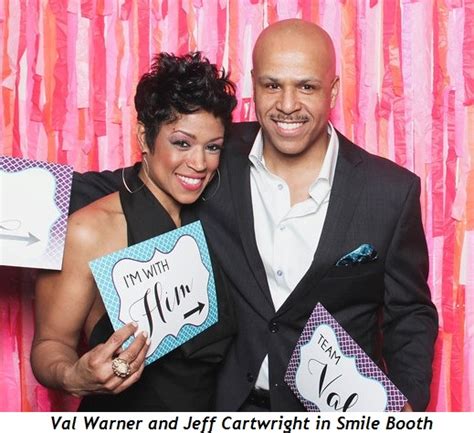 1 Val Warner And Jeff Cartwright In Smile Booth
