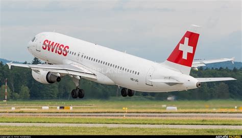 Hb Ijq Swiss Airbus A320 At Zurich Photo Id 931387 Airplane