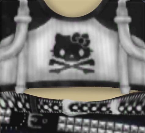 Free Roblox T-shirt black hello kitty skull grudge ⛓🖤 em 2022 | Foto de