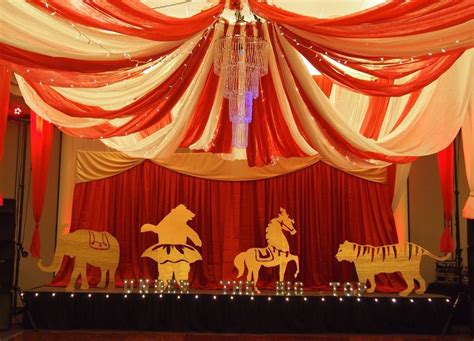 Under The Big Top Prom Vintage Circus Theme 1000 Vintage Circus