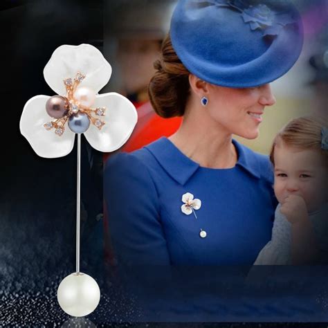 Luxury British Royal Princess Lapel Pins Brooches For Badges Women