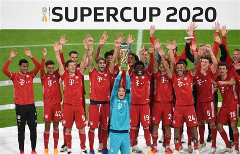 Bayern múnich celebrando el título ante borussia dortmund / foto afp. Bayern Múnich levanta la Supercopa de Alemania| Excélsior