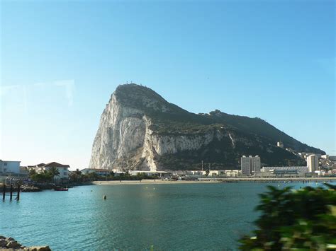 The Rock Of Gibraltar Uk Spain Rock Of Gibraltar European Travel