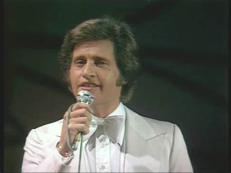Joe dassin à new york. Télé française années 70: Numéro un Joe Dassin 26/04/1975