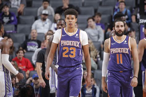 Cameron Johnson should start ahead of Kelly Oubre for the Phoenix Suns