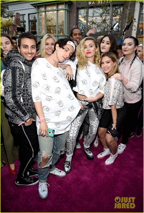 Miley Cyrus Launches Converse Collection At Nordstrom In La Photo Miley Cyrus