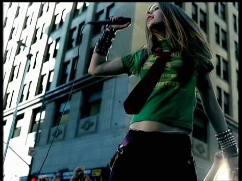 Avril Lavigne Sk8er Boi Mv Screencaps Hq Music Image 19783954