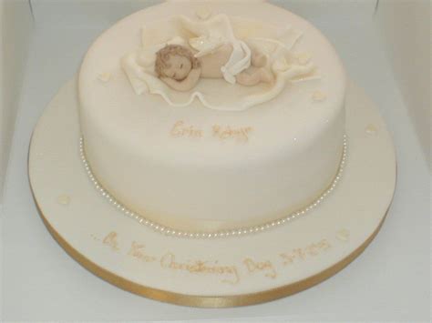 Hey leute, für alle die einen einfachen kuchenteig machen wollen, gibt es heute ein ganz einfaches rezept mit zutaten die man eigentlich immer im haus hat. tauftorten selber backen bilder,tauftorten selber backen ...