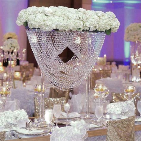Shiny Oval Shape Crystal Acrylic Beaded Wedding Centerpieces Flower