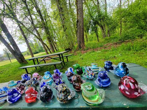 Salem parks hold dozens of glass birds waiting to be found during