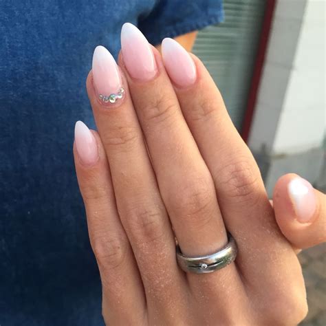 Mary Nails Pink And White Ombre Almond Nails