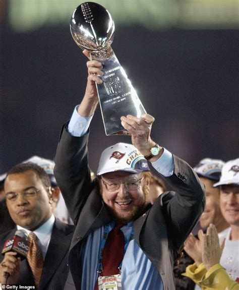 Super bowl liv averaged 102 million viewers across several channels and streaming outlets, according to fox. The Glazers have given Tampa Bay Buccaneers the support ...