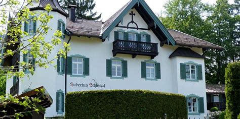 Tochter irina über ihren vater | so ist gorbi als papa. Hubertus Schlössl bleibt in Gorbatschow-Besitz ...