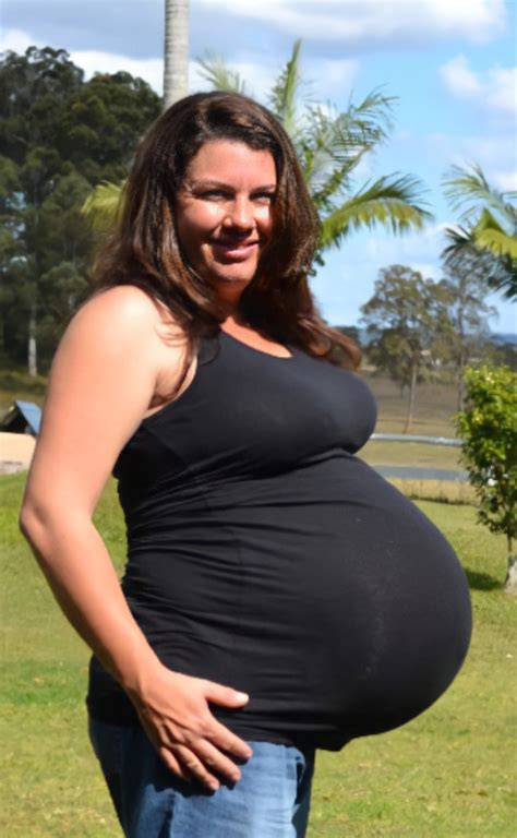 Love Pregnant Bumps Real Pretendmorphsexpansion On Tumblr