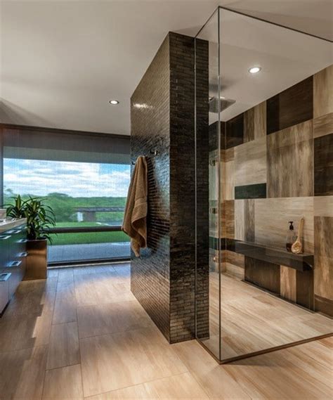 Menerapkan konsep kamar mandi dengan shower untuk rumah minimalis memang menjadi salah satu pilihan yang banyak diambil saat ini. Desain Shower Kamar Mandi yang Unik dan Mewah - Desain Rumah