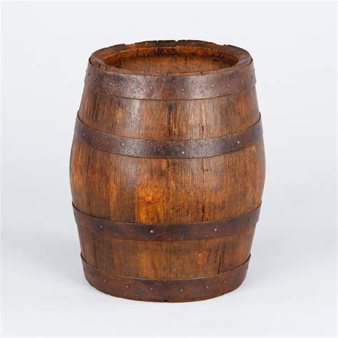 French Small Oak Wine Barrel From Provence 1920s At 1stdibs Small