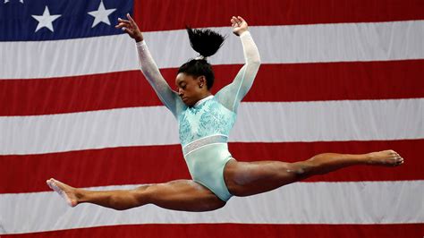 Simone arianne biles is an american artistic gymnast. נדיה קומנצ'י זה הכי 1976: סיפורה של סימון ביילס