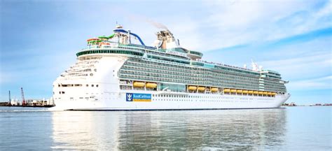 16 Things To Do On Royal Caribbeans Freedom Of The Seas