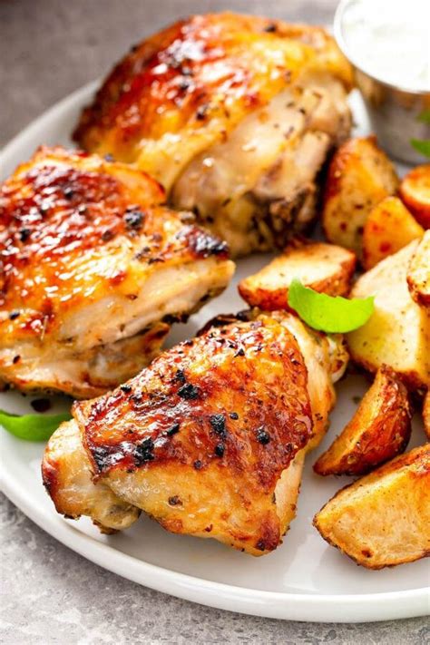 We're also avoiding brand recommendations or comparisons for kitchen equipment. Easy Oven Baked Chicken - How to Bake Chicken Breasts or ...