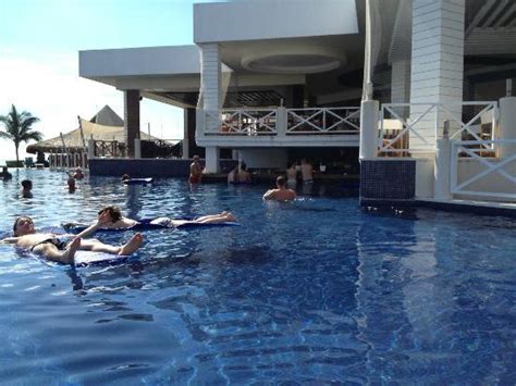 Swim Up Bar Picture Of Secrets Silversands Riviera Cancun Puerto