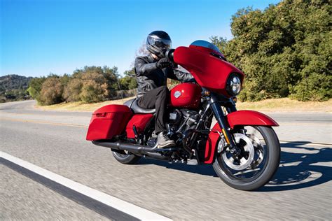 2022 Harley Davidson Street Glide Special Specs Features Photos