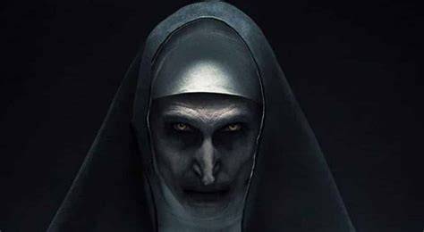 Демиан бичир, таисса фармига, бонни эронс и др. Terrifying First Look At 'The Nun' Will Haunt Your Dreams