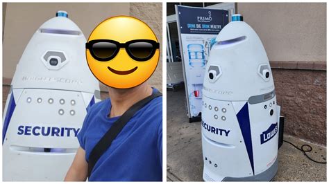 I met the Lowe's security robot. : r/Lowes