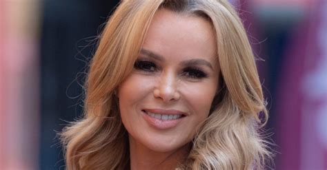 Amanda Holden Stuns Instagram Fans With Bra Less Selfie