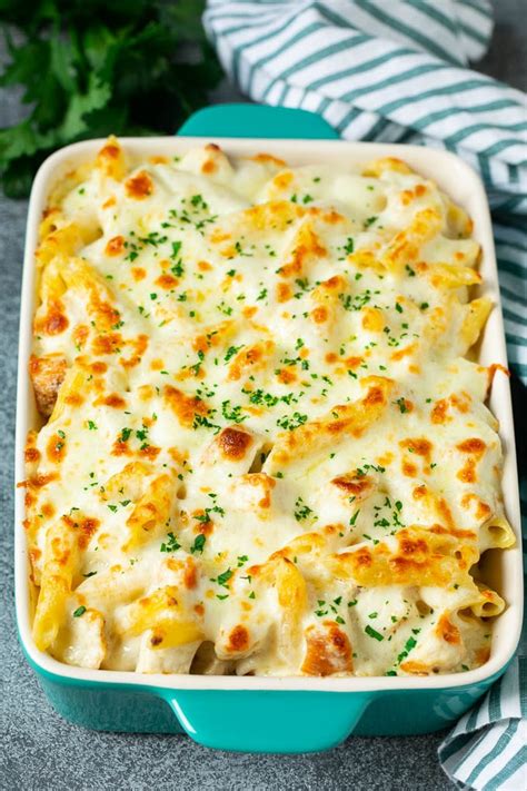 Stir the bread crumbs and oil in a small bowl. Chicken Alfredo Bake - Dinner at the Zoo