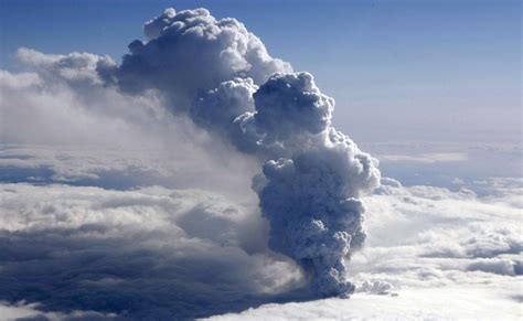 Better Estimate Of Volcanic Ash Cloud Return Bbc News