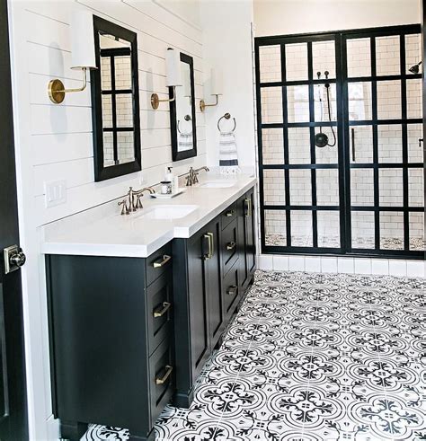 Awesome Farmhouse Shower Tiles Ideas 31 Modern Farmhouse Bathroom