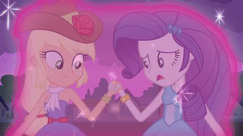 Image Applejack And Rarity Protected By Magic Egpng My Little Pony