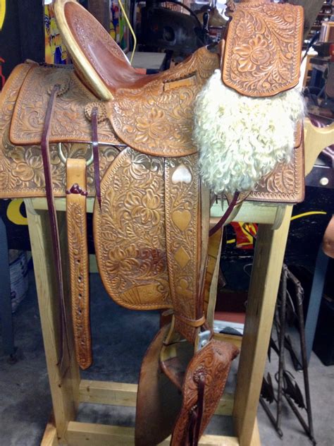 Custom Saddles Bray Leather Studios