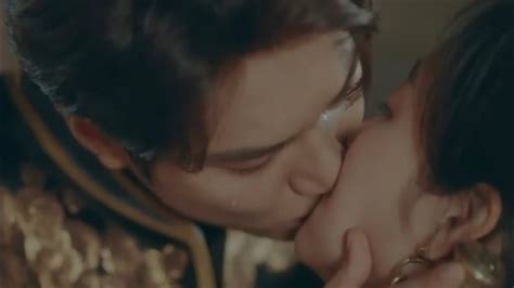 The King Eternal Monarch Ep 10 Kiss Scene Lee Min Ho And Kim Go Eun Kiss Scene더 킹 영원의 군주 Ep