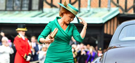 The netflix hit has been blasted for inaccuracies in its portrayal of the royal family, particularly prince charles and princess di. Sarah Ferguson revela quien la invitó a la boda de Harry y ...