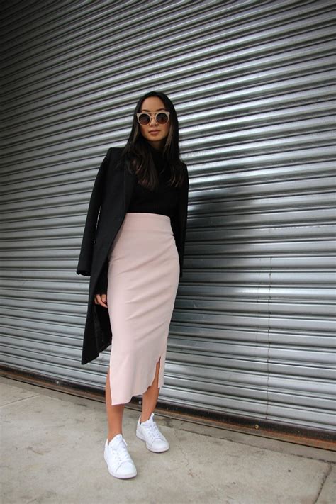 Why We Love Pencil Skirt Outfits And You Should Too Just The Design Tenues Mode Mode