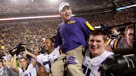 Les Miles Is Staying And The Valley Shook