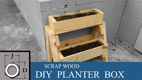 How To Make A Planter Box Out Of Scrap Wood ~ Easy Schwartz