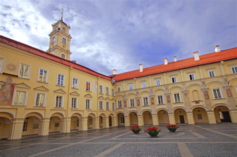 Vilnius Old Town Walking Tour Private Guide Nordic Experience