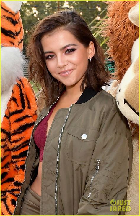 Isabela Moner Keeps It Chic At Moschinos Circus Themed Fashion Show