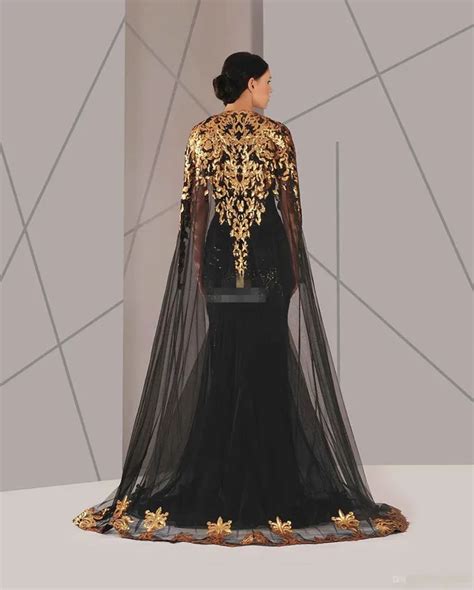 2019 Black And Gold Lace Arabic Muslim Evening Dresses With Cloak Crew