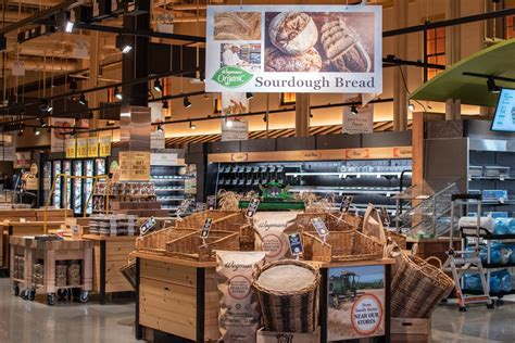 Wegmans The Cult Followed Grocery Opens In Brooklyn Sunday Eater Ny