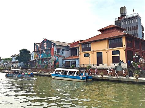 The melaka river cruise is a great way to spend an evening in melaka (a.k.a. Have you ever tried the Melaka River Cruise? | The Star
