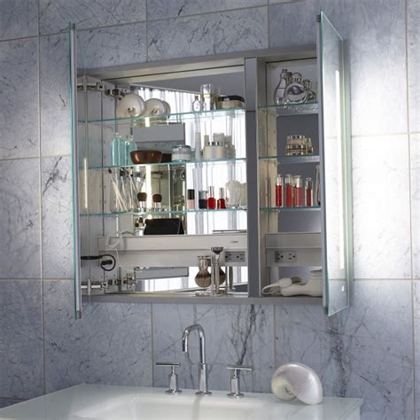 Robern® medicine cabinets provide a stylish solution to meet all your storage needs. Robern AC3030D4P2L AiO Series Cabinet Two Flat Plain Doors ...
